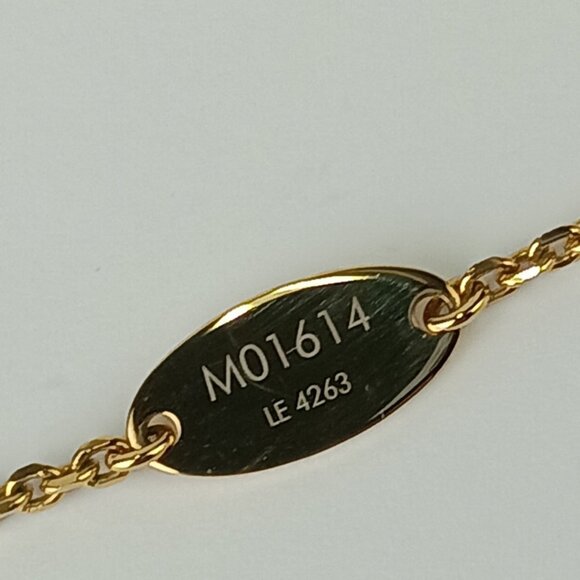 LOUIS VUITTON Gold Monogram Necklace - Picture 6 of 8